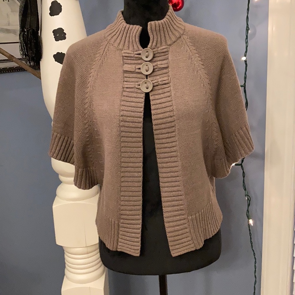 NWOT. Open front cardigan.